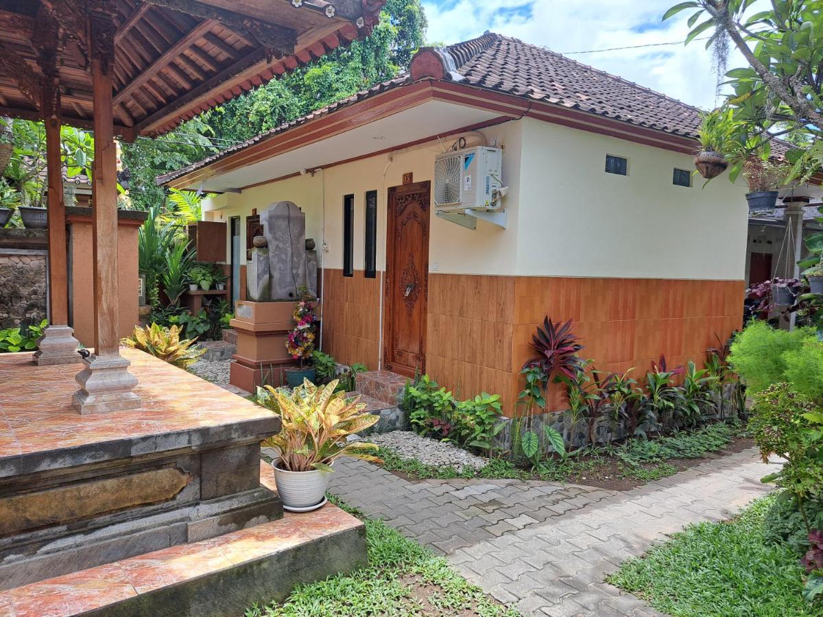Ascarya Guest House サヌール エクステリア 写真