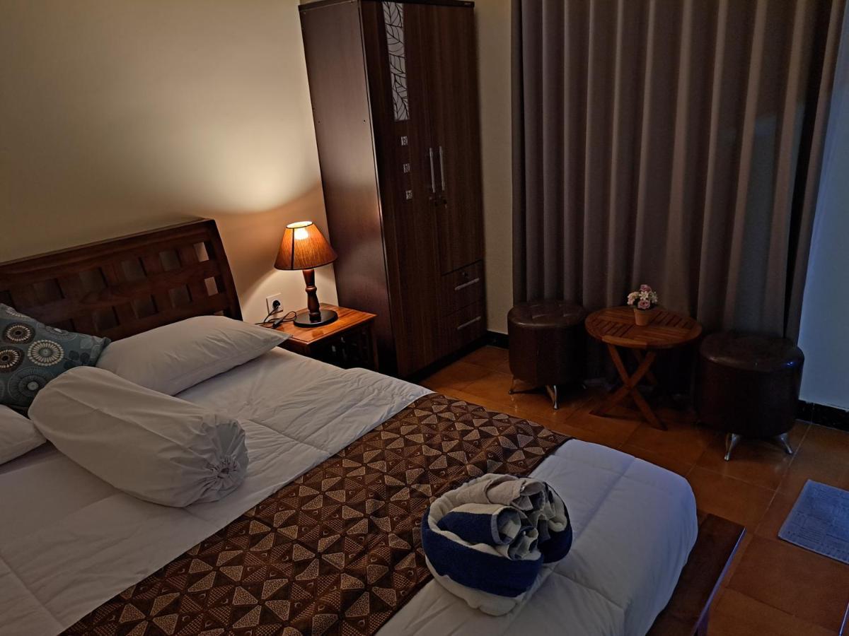 Ascarya Guest House サヌール エクステリア 写真