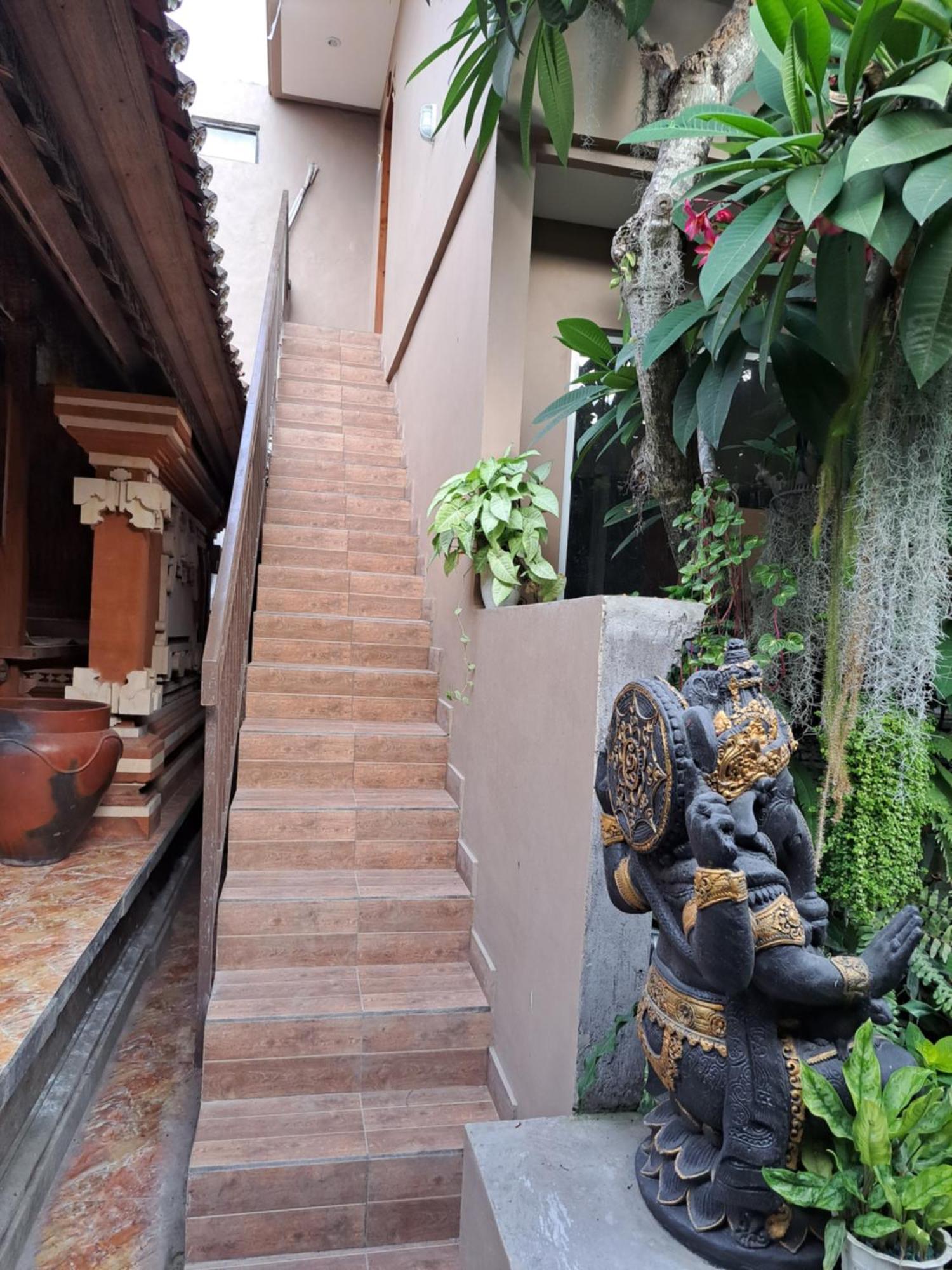 Ascarya Guest House サヌール エクステリア 写真